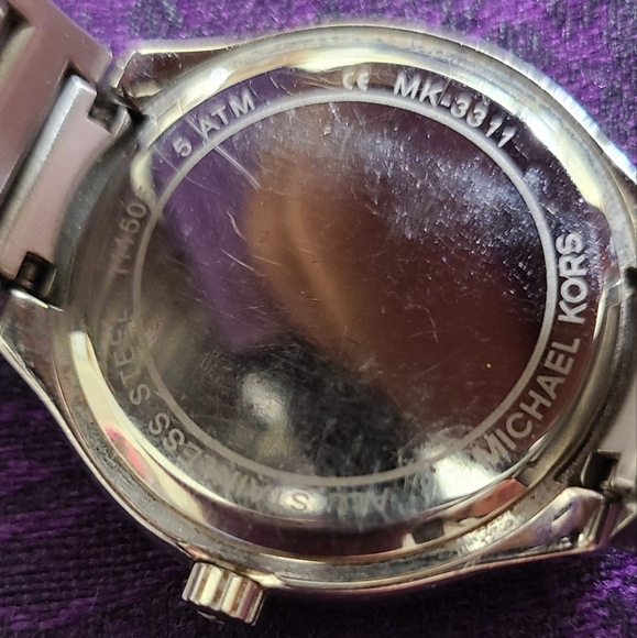 MICHAEL KORS  Kerry MK3311 Mother Of Pearl Dial Watch - Picture 7 of 10